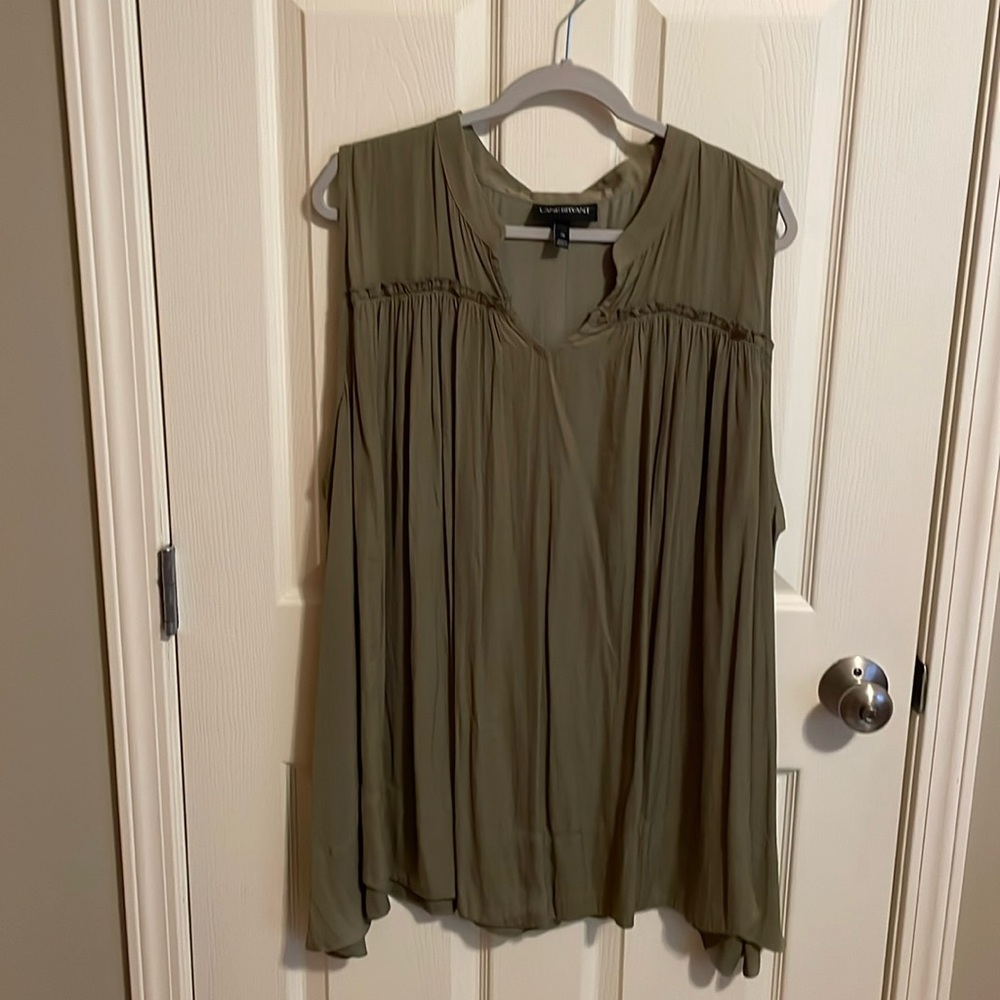Lane Bryant Olive Green Sleeveless Pleated sleeveless swing top